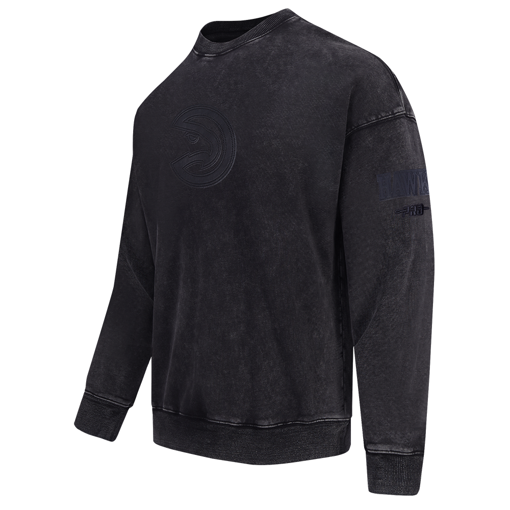 NBA ATLANTA HAWKS WASHED VANGUARD MEN'S ENZYME WASH DROP SHOULDER FT CREWNECK (WASHED BLACK)