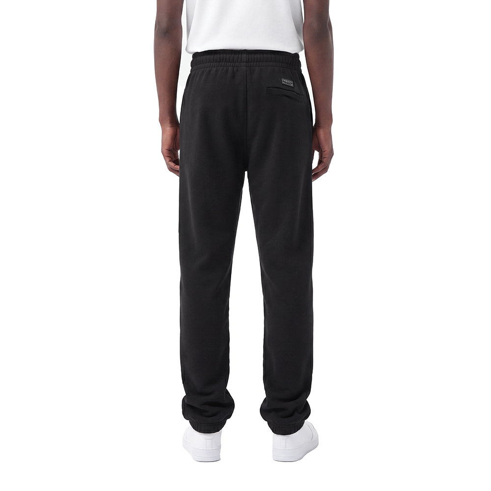 BBC4515649-BLK-MODEL-2