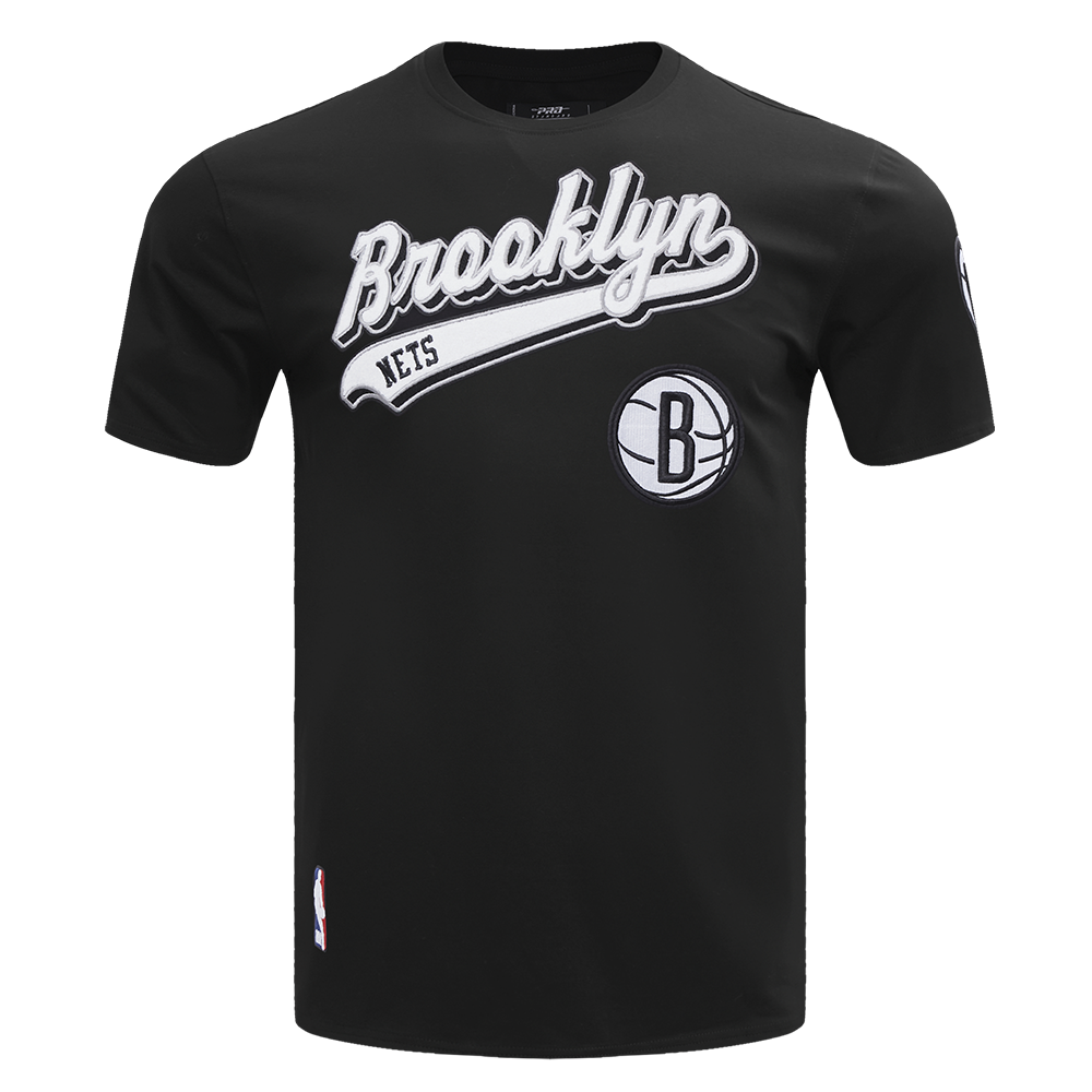 NBA BROOKLYN NETS SCRIPT TAIL MEN'S TEE (BLACK) – Pro Standard