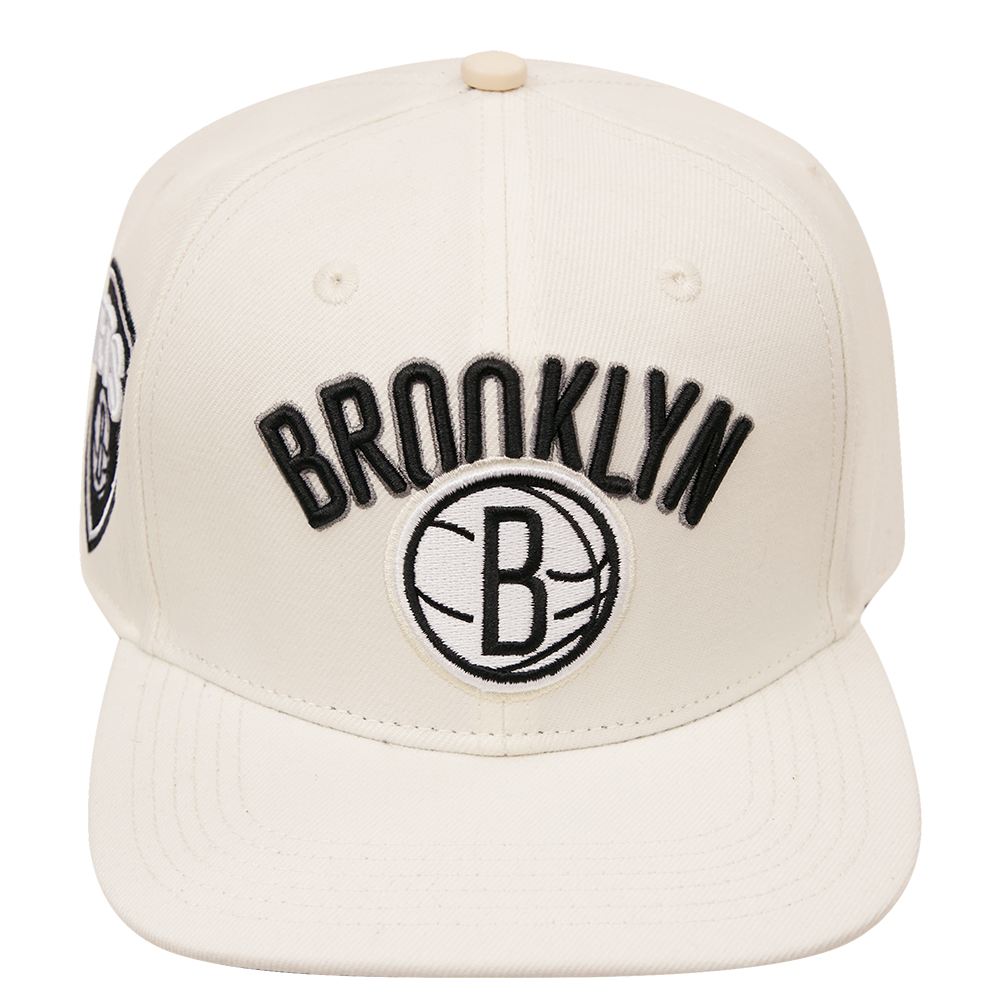 NBA BROOKLYN NETS RETRO CLASSIC UNISEX LOGO WOOL SNAPBACK HAT (EGGSHELL)