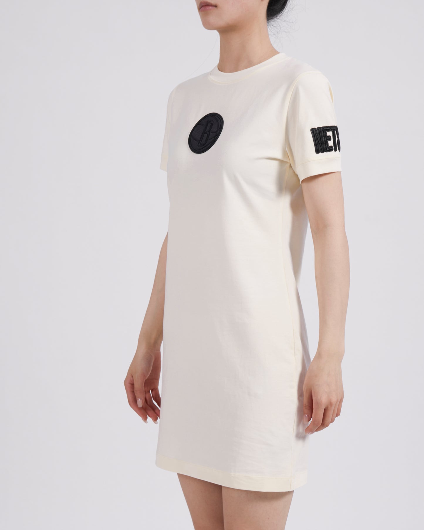 NBA BROOKLYN NETS TRIPLE TONAL BODYCON DRESS (EGGSHELL)