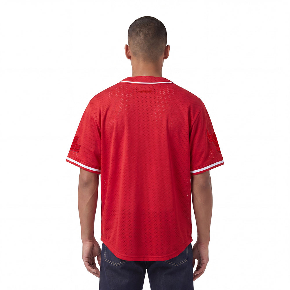 BCB1515584-RED-MODEL-2