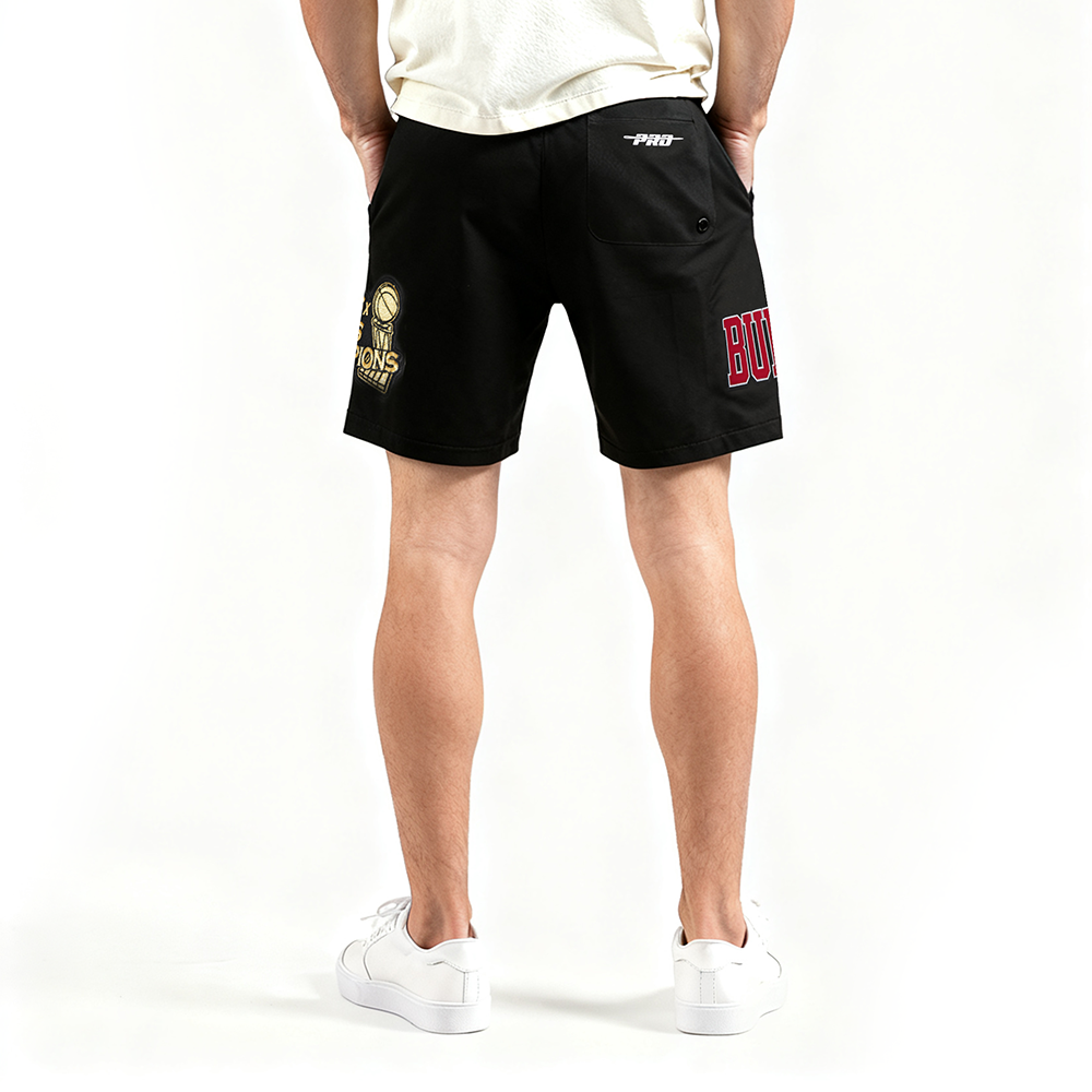 NBA CHICAGO BULLS CLASSIC MEN'S WOVEN SHORT (BLACK)
