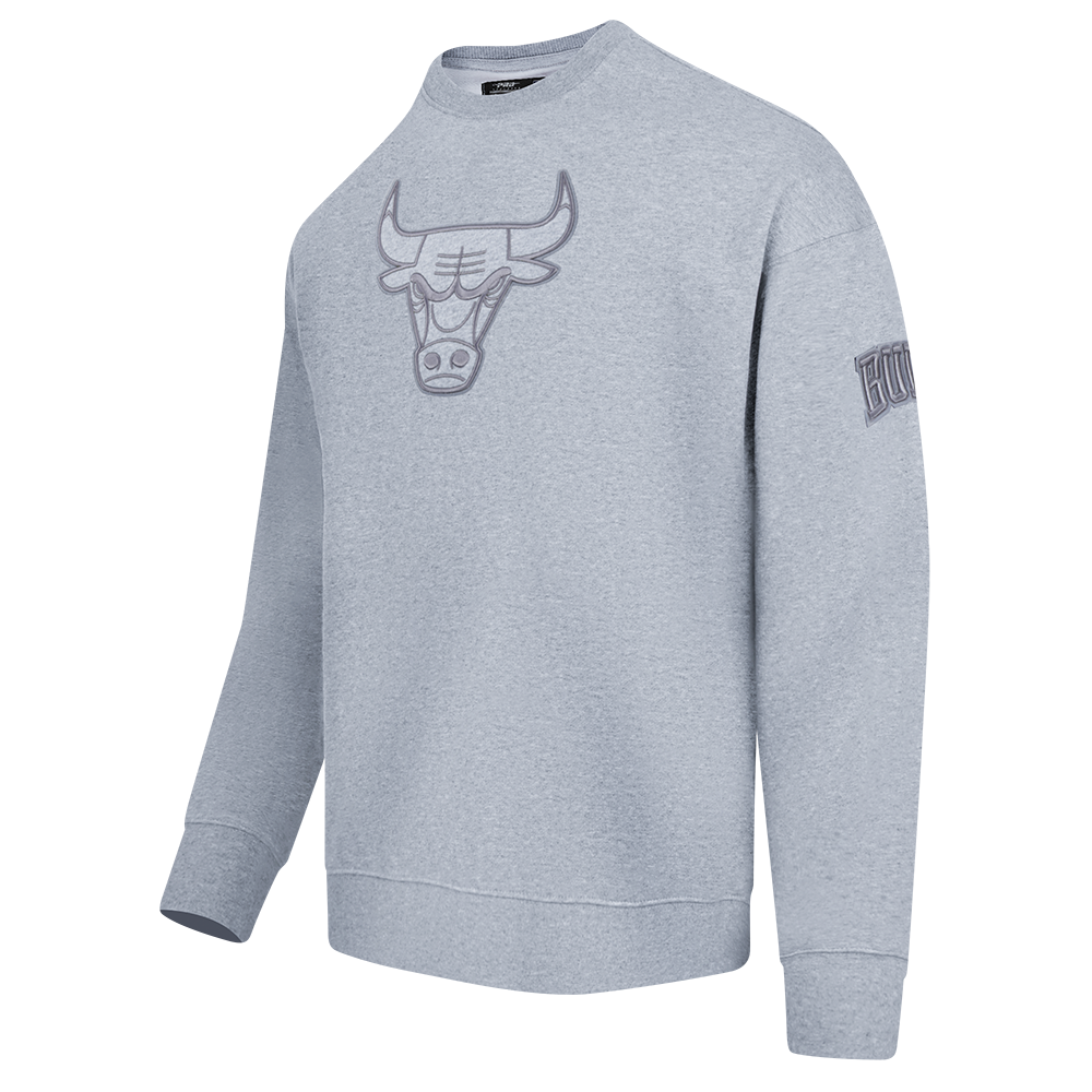 NBA CHICAGO BULLS NEUTRAL MEN'S DROP SHOULDER FLC CREWNECK (DARK HEATHER GRAY)