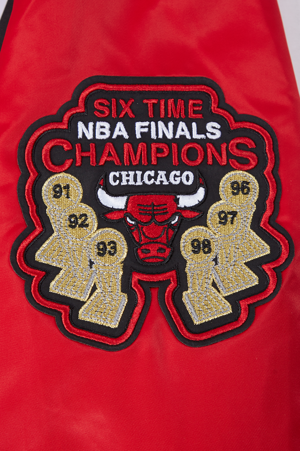 NBA CHICAGO BULLS BIG LOGO MEN'S SATIN JACKET (RED)