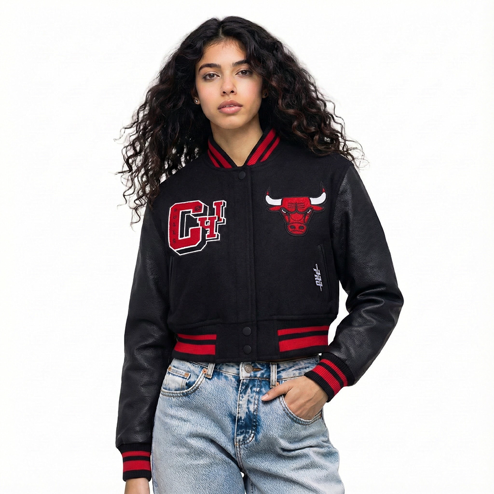 NBA CHICAGO BULLS BEST OF WOMEN'S CROPPED RIB WOOL VARSITY JACKET (BLACK/RED/BLACK)