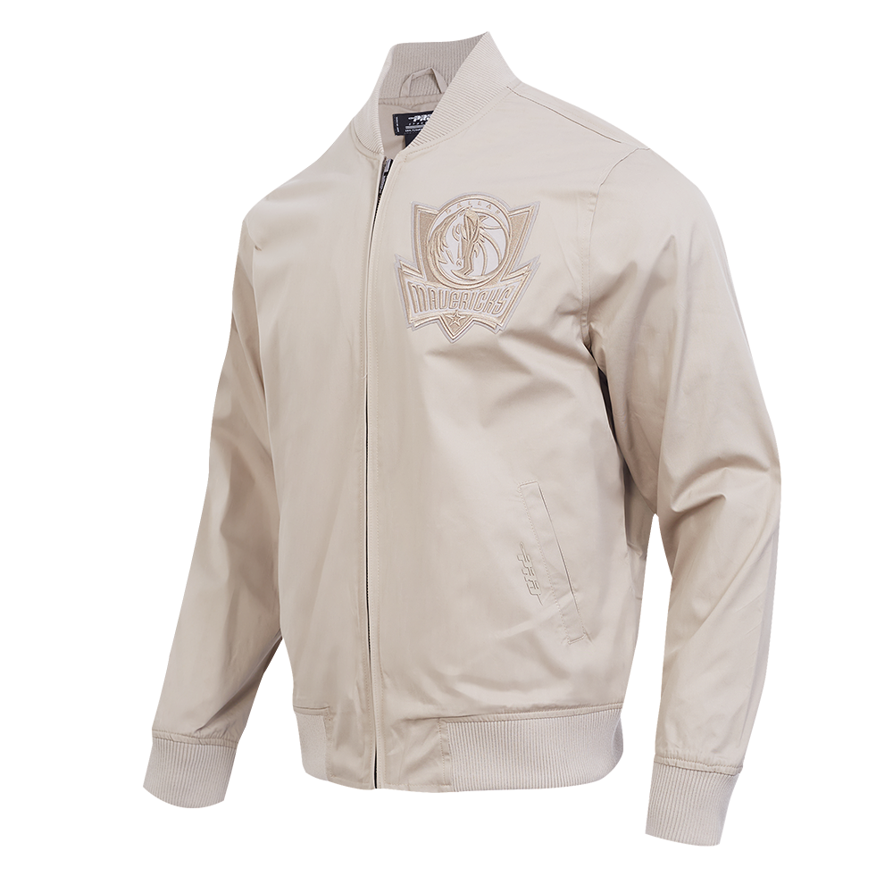 NBA DALLAS MAVERICKS NEUTRAL MEN'S TWILL JACKET (TAUPE)