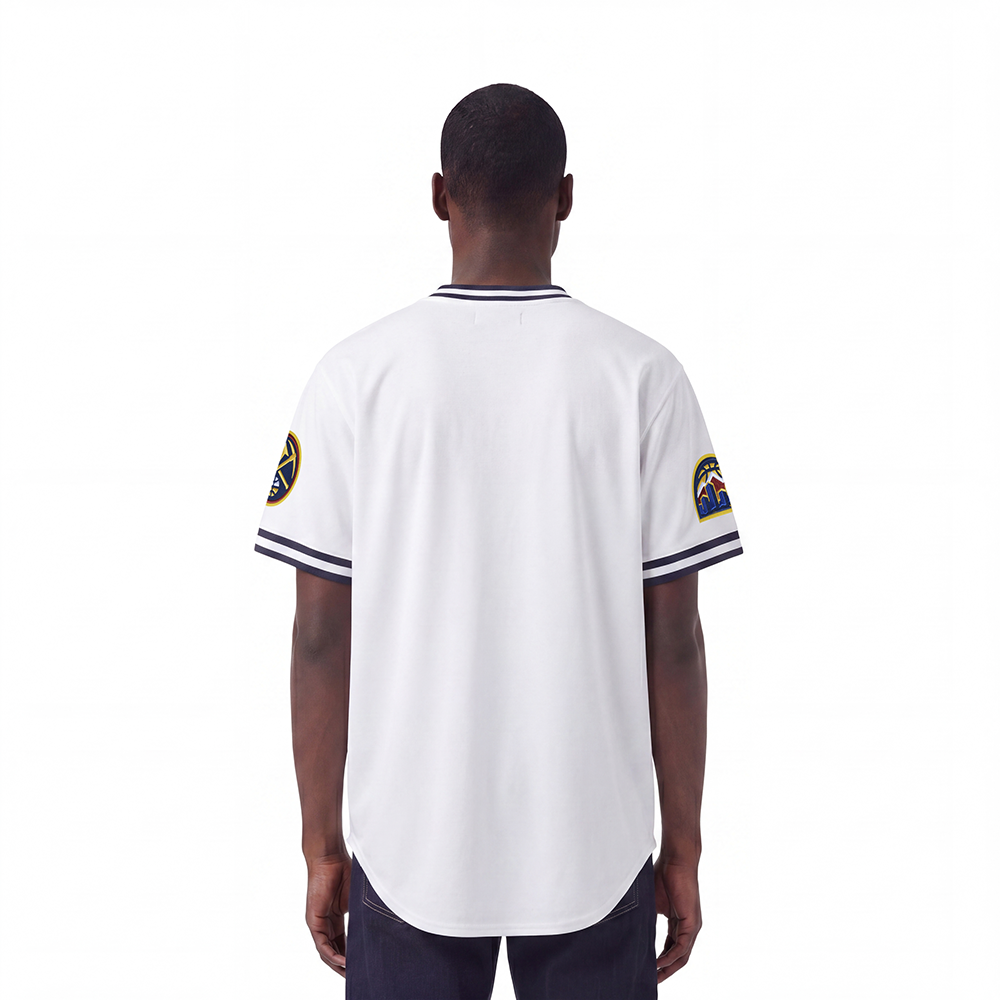 BDN152664-WHT-MODEL-2