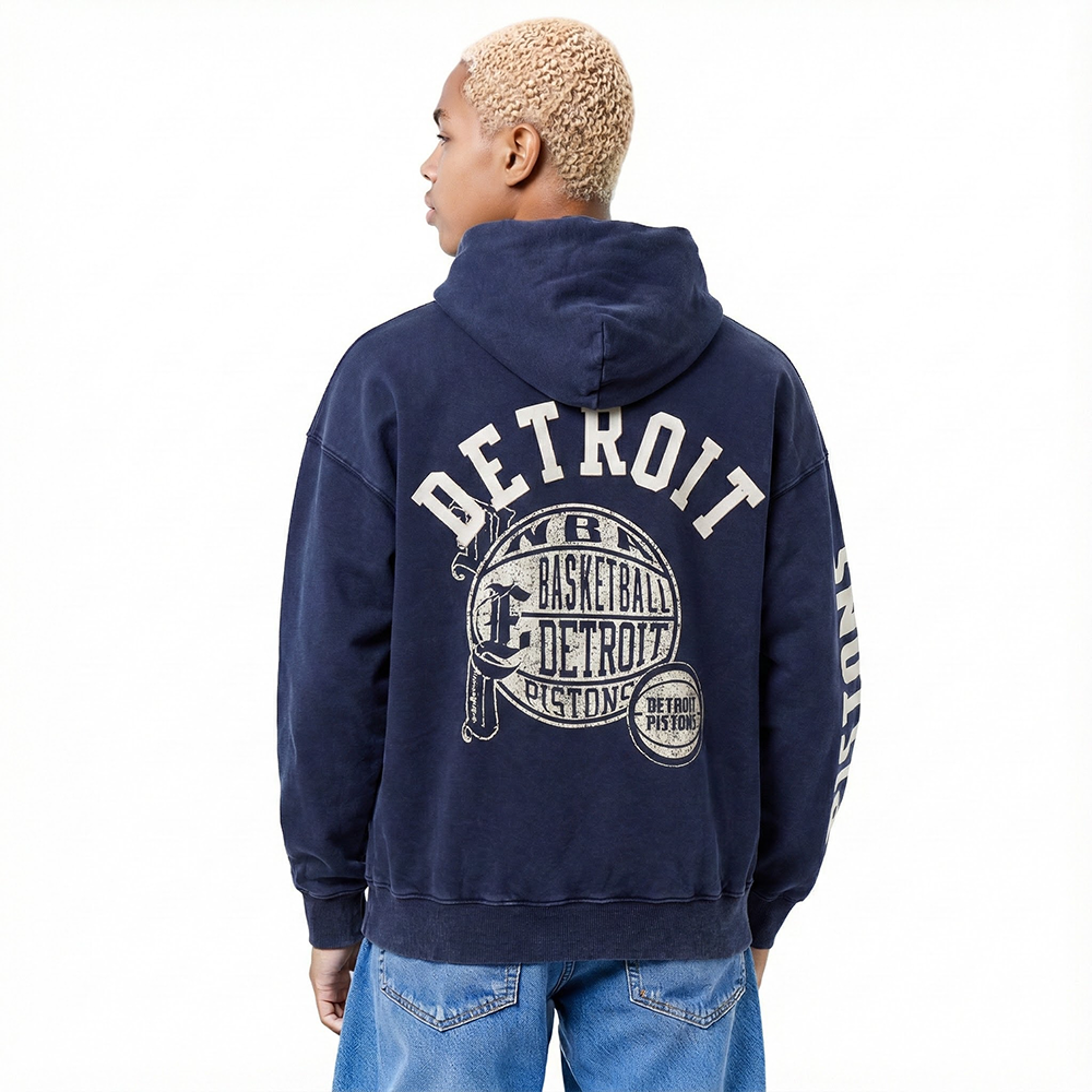 NBA DETROIT PISTONS STREET TEAM MEN'S ENZYME WASH DS FT PO HOODIE (WASHED MIDNIGHT NAVY)