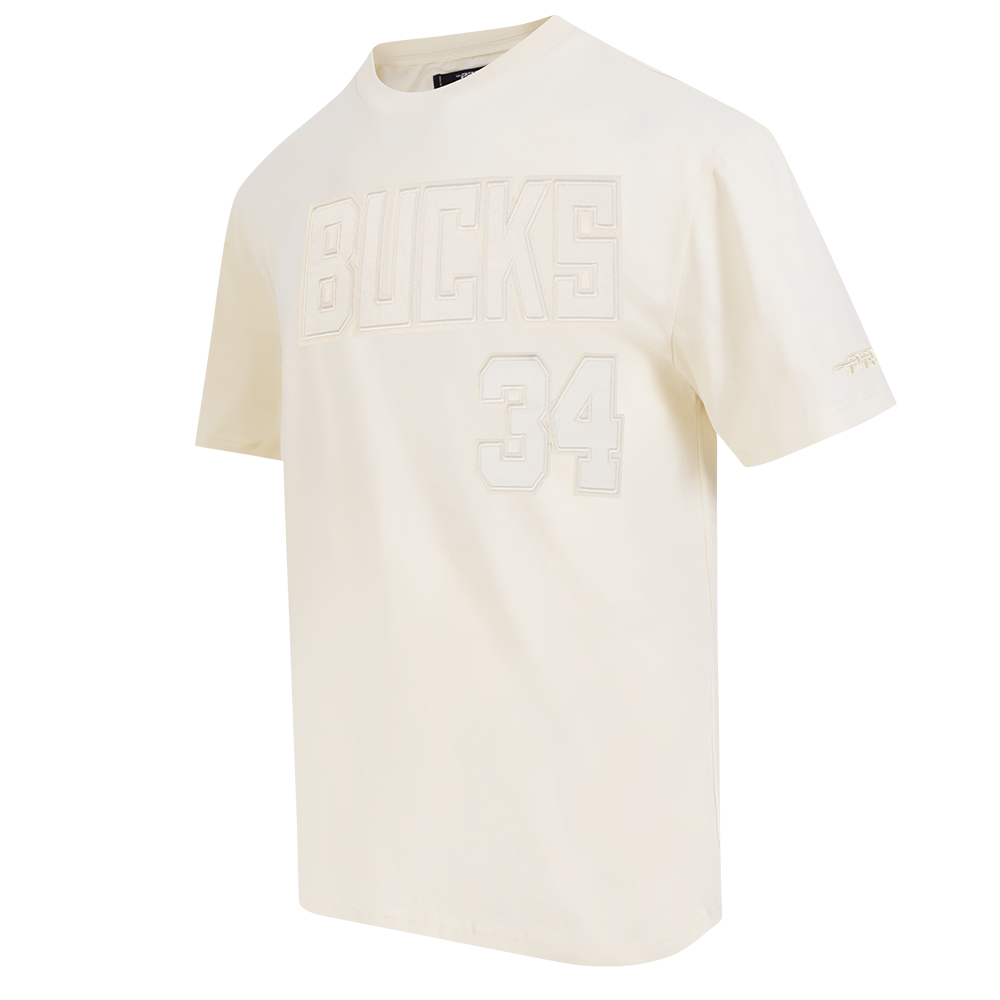 NBA MILWAUKEE BUCKS GIANNIS ANTETOKOUNMPO #34 NEUTRAL PNN MEN'S CJ DROP SHOULDER TEE (EGGSHELL)