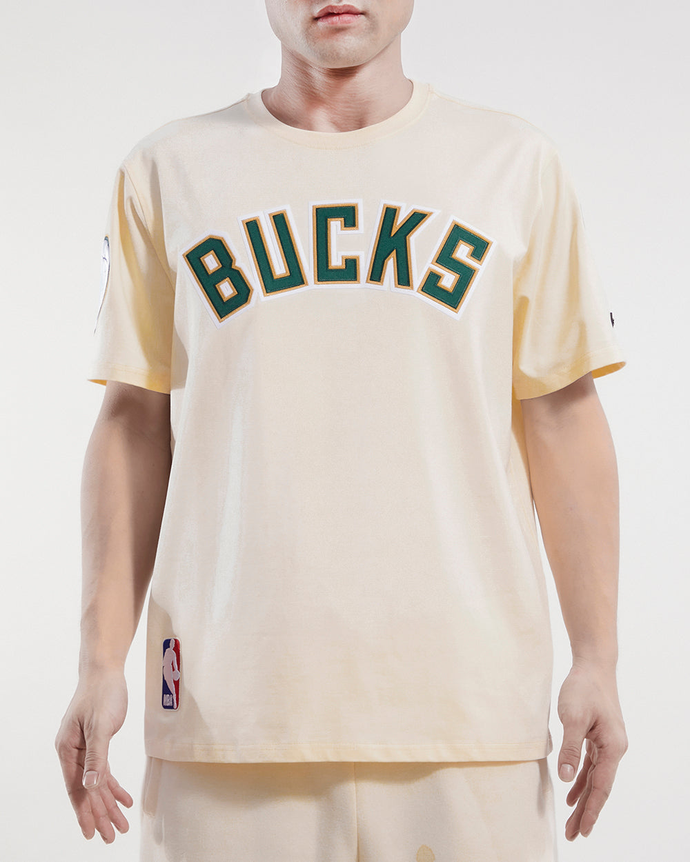 Milwaukee bucks t shirt jersey hotsell