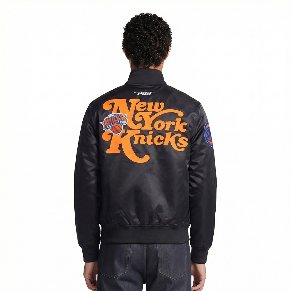 NBA NEW YORK KNICKS SOUVENIR MEN'S SATIN JACKET (BLACK)