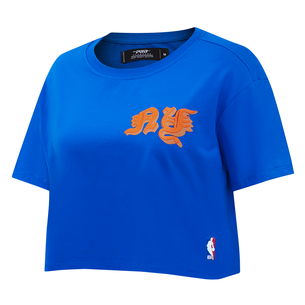 NBA NEW YORK KNICKS OLD ENGLISH WOMEN'S SJ BOXY TEE (ROYAL BLUE)