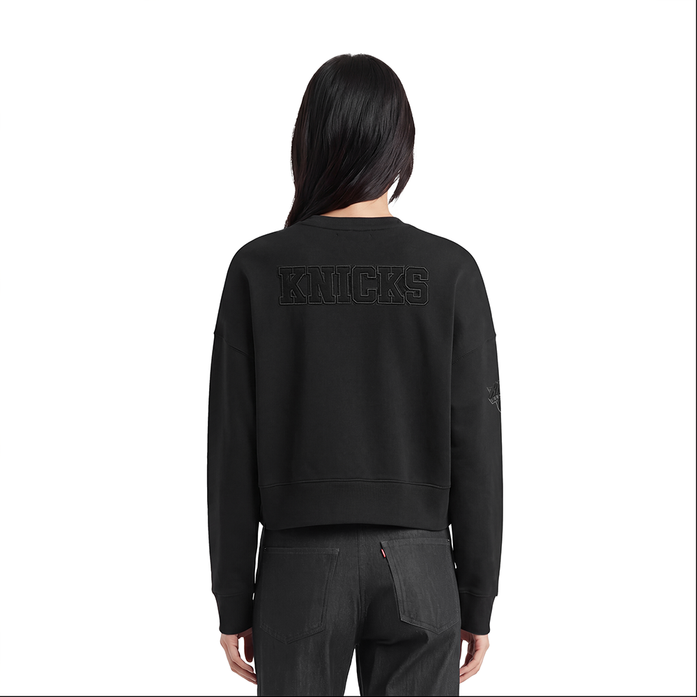 BNKC58226-BLK-MODEL-2