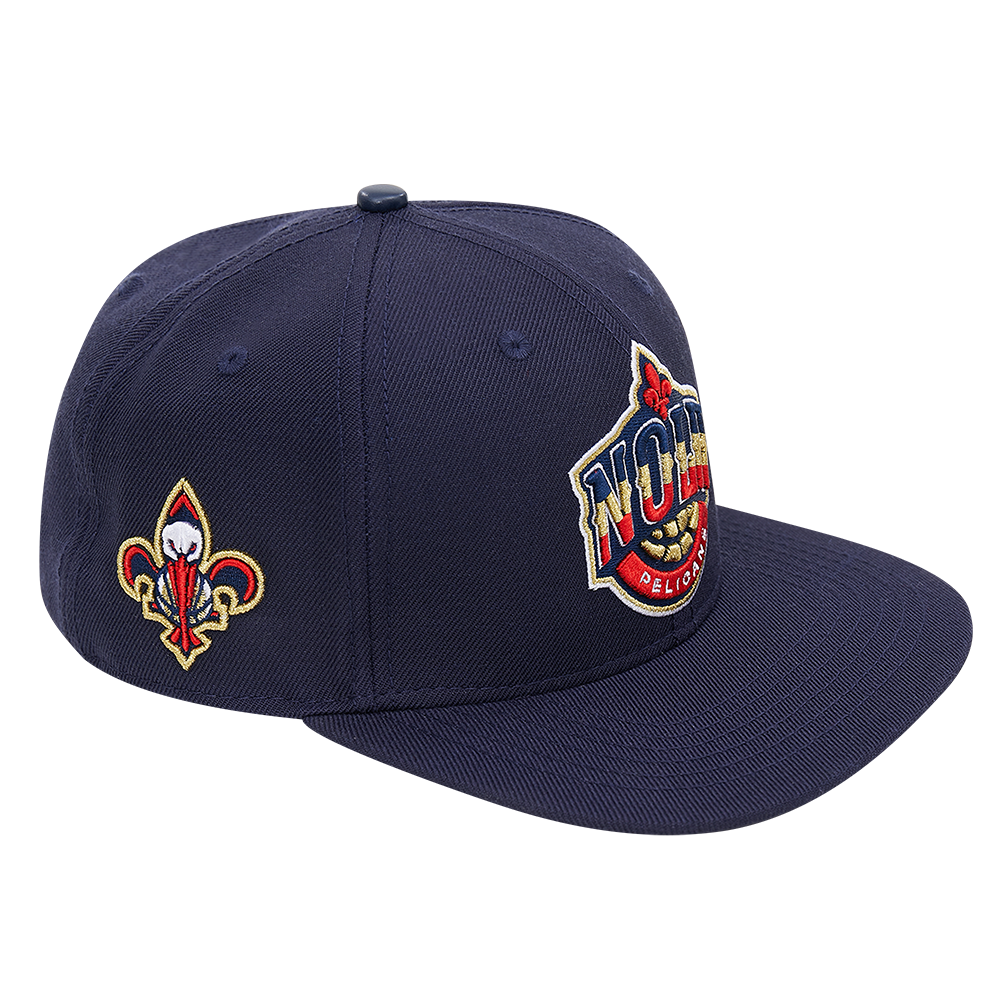 NEW ORLEANS PELICANS OLD ENGLISH WOOL SNAPBACK HAT (MIDNIGHT NAVY)