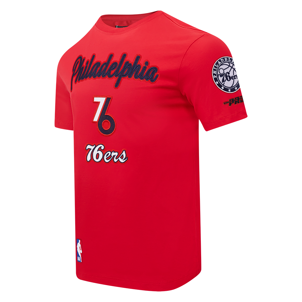 NBA PHILADELPHIA 76ERS CITY EDITION 25-26 MEN'S SJ TEE (RED)