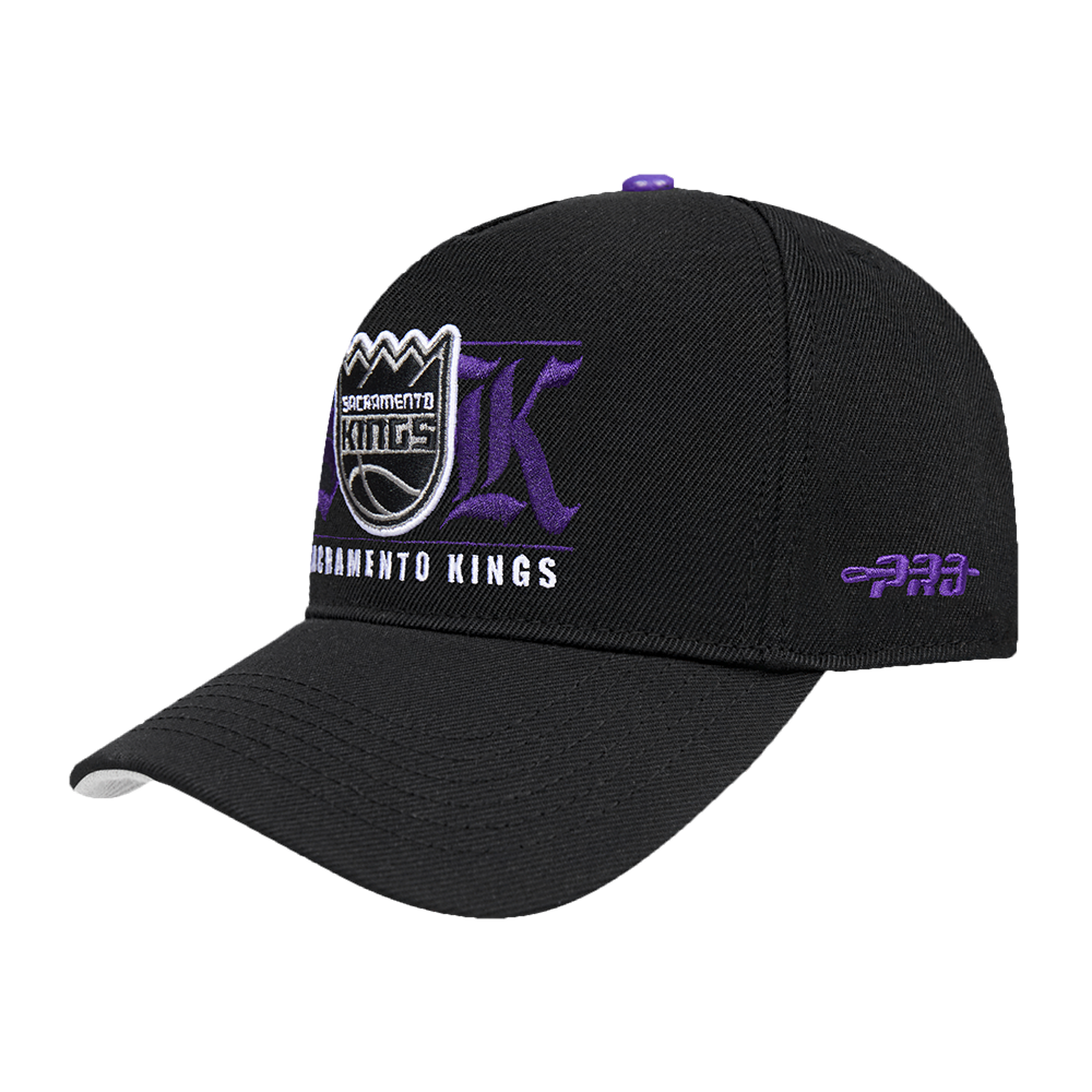 NBA SACRAMENTO KINGS LOYALTY TRIPLE FRONT PINCH FRONT SNAPBACK (BLACK)