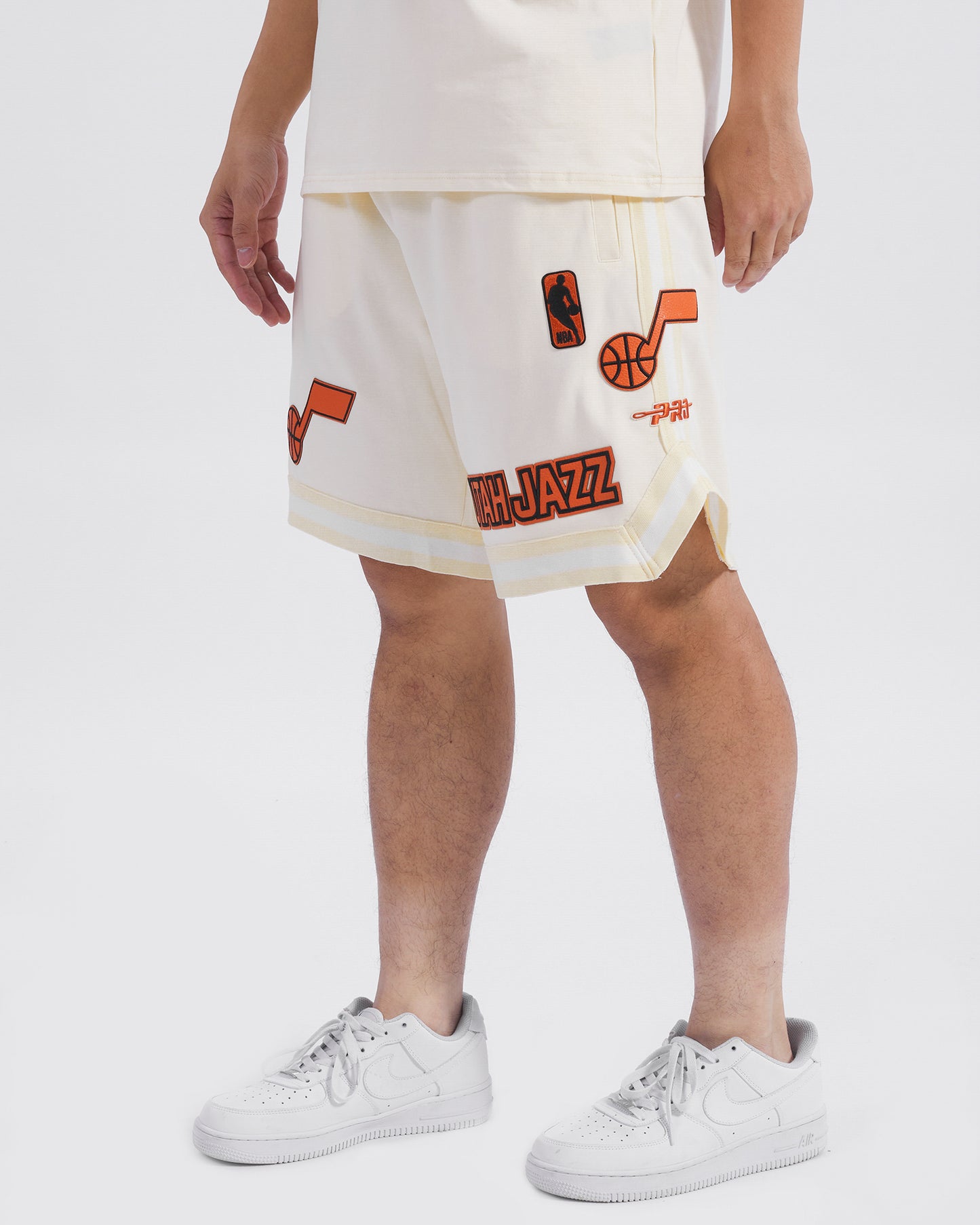 NBA UTAH JAZZ NBA TONAL MEN'S DK SHORT (EGGSHELL)