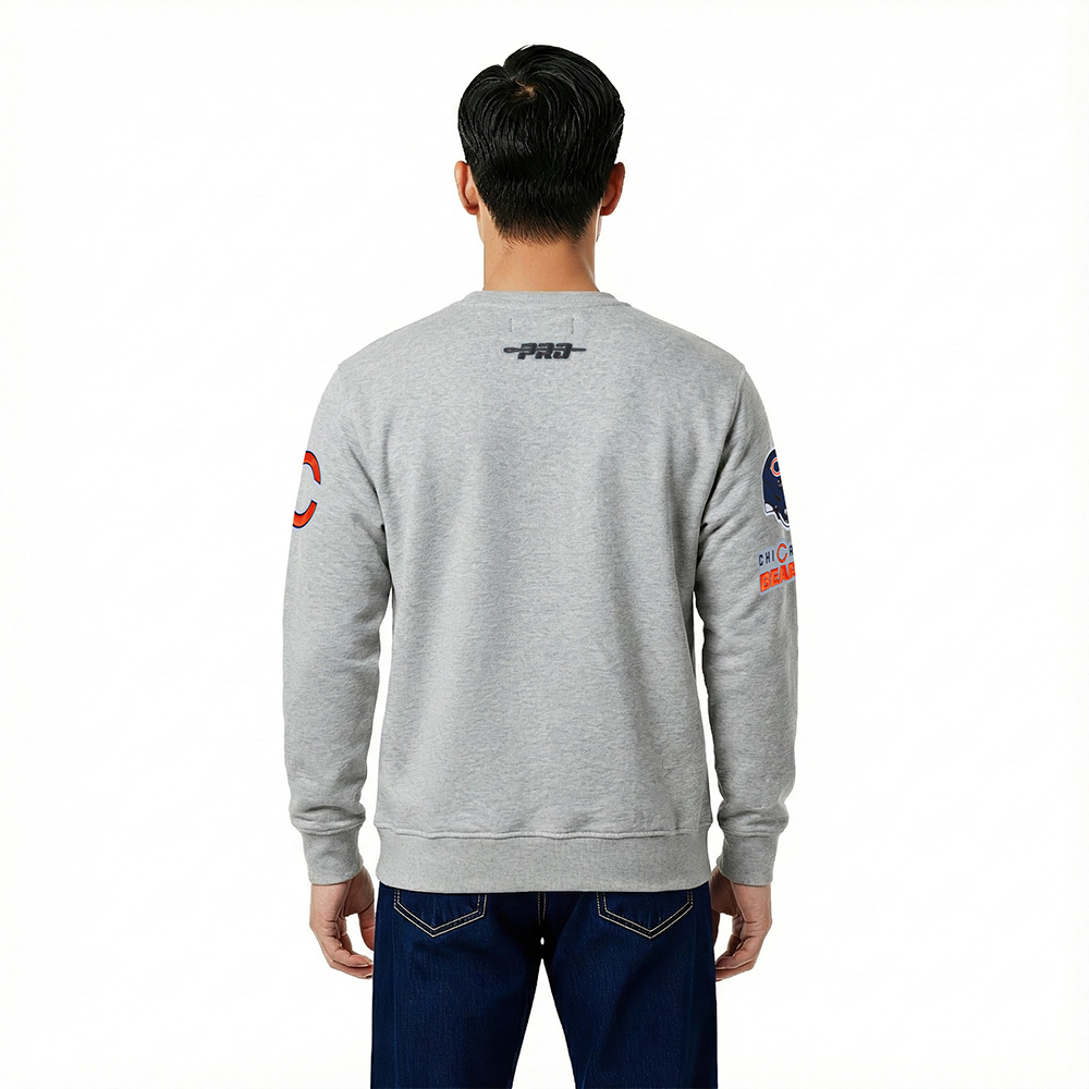 NFL CHICAGO BEARS OLD ENGLISH MEN'S CREWNECK (HEATHER GREY)