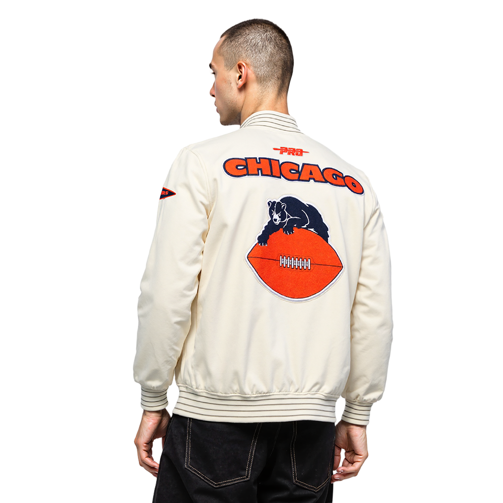 NFL CHICAGO BEARS PRO GAME DAY MEN'S RETRO JACKET (EGGSHELL/TAUPE/EGGSHELL)