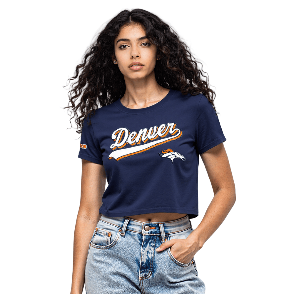 Pro Standard NFL Denver Broncos Script Tail Boxy Tee - Women's