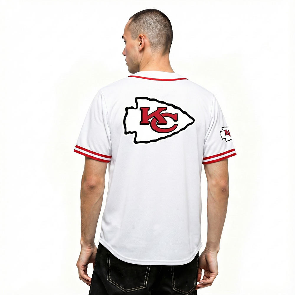 NFL KANSAS CITY CHIEFS PATRICK MAHOMES #15 CLASSIC MESH PNN MEN'S MESH BUTTON DOWN SHIRT (WHITE/RED)