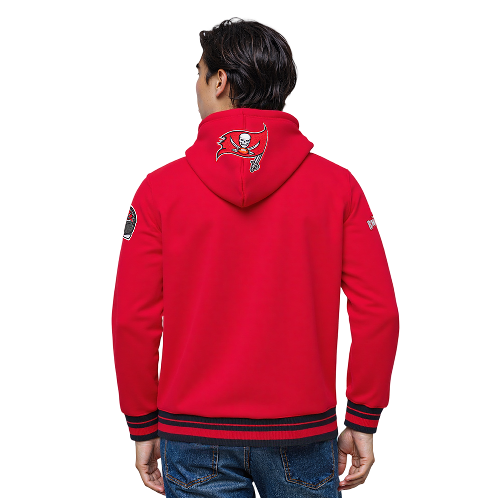NFL TAMPA BAY BUCCANEERS SCRIPT TAIL MEN'S RIB FLC PO HOODIE (RED/BLACK)
