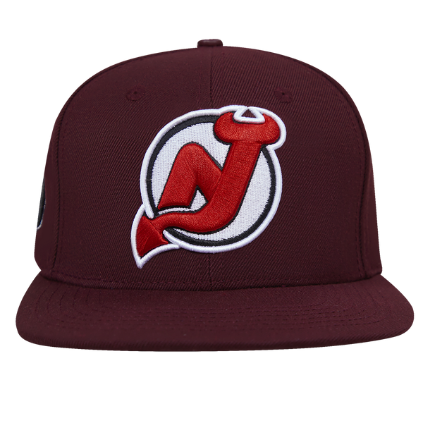 Buy NHL New Jersey Devils Basic Black and White 59Fifty Cap, Black