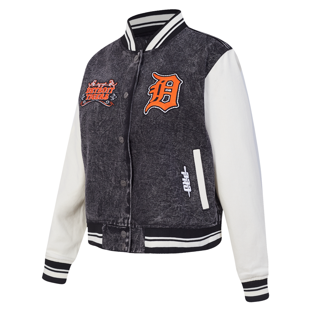 MLB DETROIT TIGERS REBEL ATHLETICS WOMEN'S DENIM JACKET (WASHED BLACK/EGGSHELL)