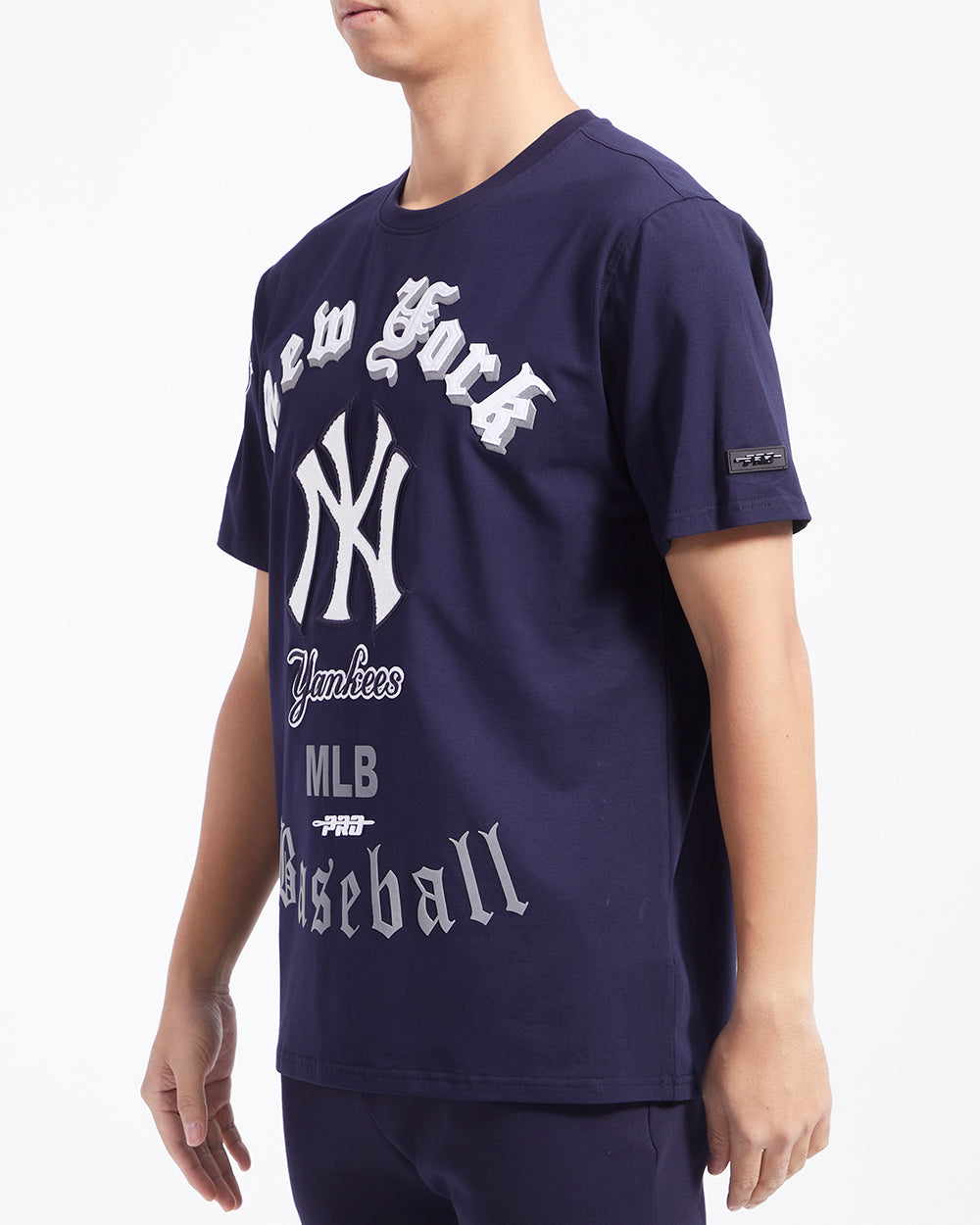 MLB NEW YORK YANKEES OLD ENGLISH MEN'S TOP (MIDNIGHT NAVY)
