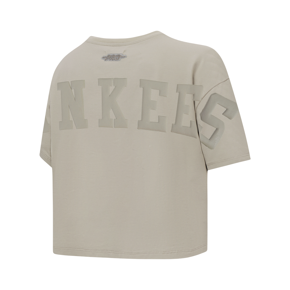 MLB NEW YORK YANKEES WINGSPAN WOMEN'S SJ BOXY TEE (TAUPE)