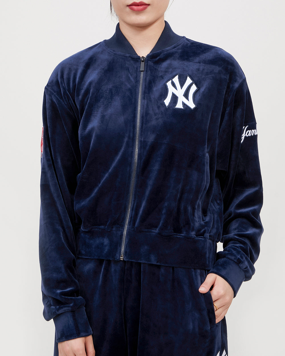 Luxury wear collection licenced by MLB New York Yankees | Pro Standard ...