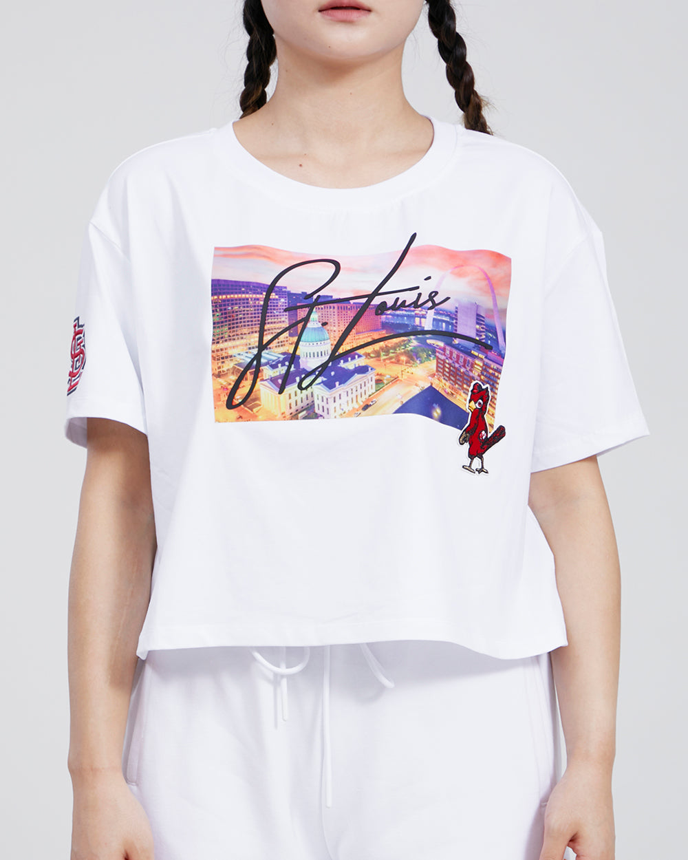 MLB ST. LOUIS CARDINALS CITY SCAPE WOMEN´S BOXY TEE (WHITE)