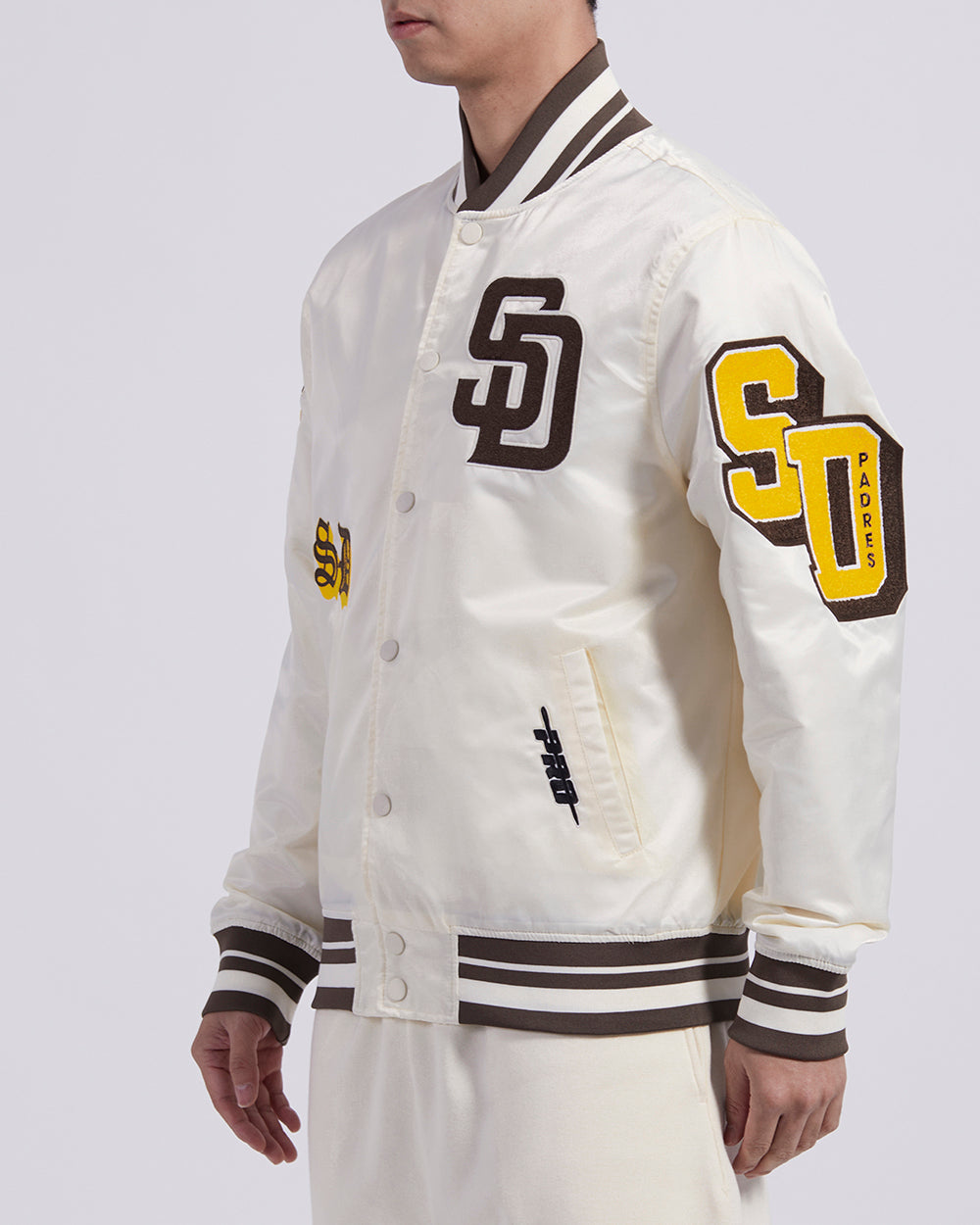 MLB SAN DIEGO PADRES OLD ENGLISH MEN'S RIB SATIN JACKET (EGGSHELL/ BROWN)