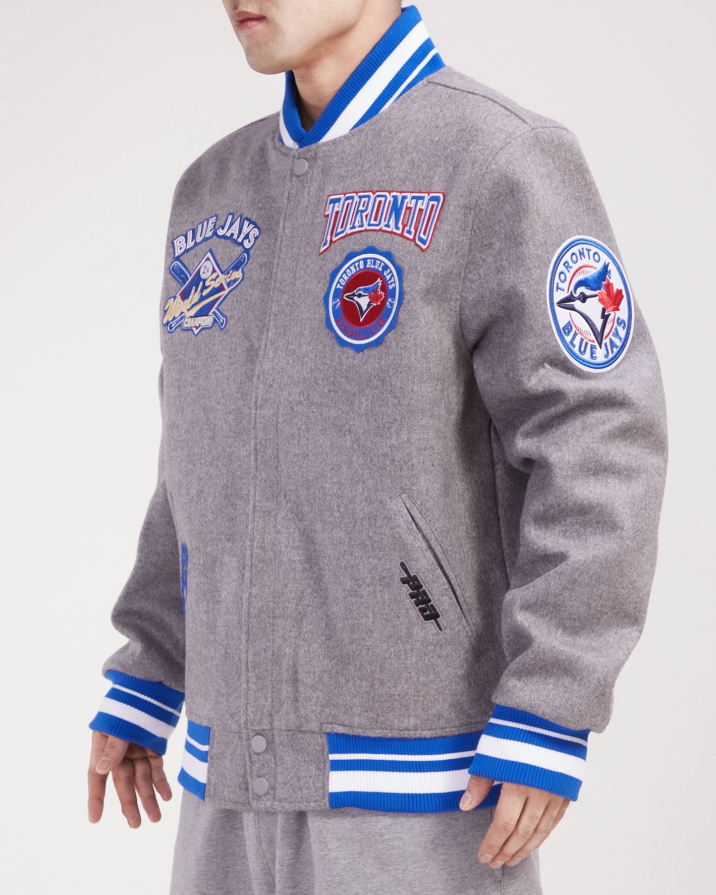 MLB TORONTO BLUE JAYS CREST EMBLEM WOOL VARSITY JACKET (HEATHER GREY/ROYAL)