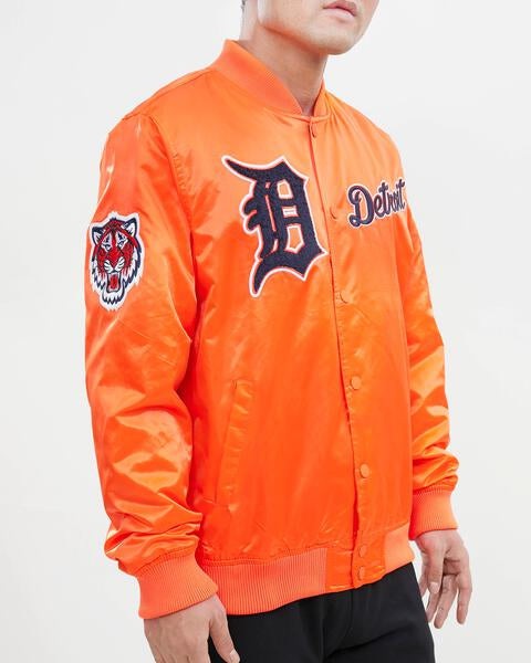 Mens Pro Standard Detroit Tigers All Print Jacket