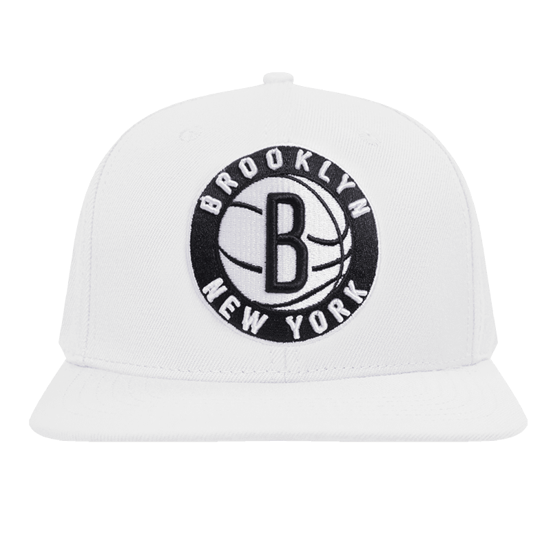 NBA BROOKLYN NETS CLASSIC LOGO UNISEX SNAPBACK HAT (WHITE)