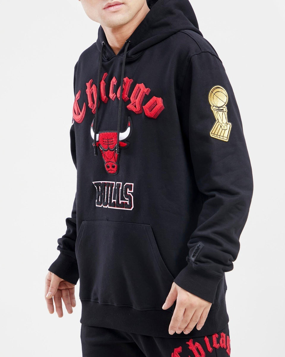 Mitchell & Ness NBA Chicago Bulls Team Logo Hoodie Men black