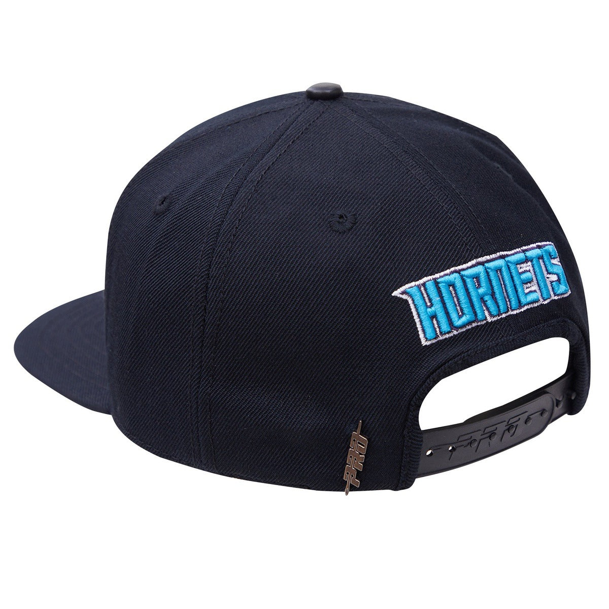 Men's Pro Standard Black Charlotte Hornets Old English Snapback Hat