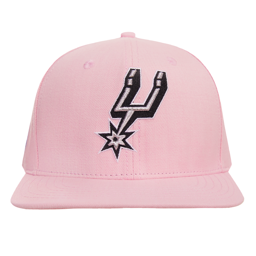 Pink spurs hat shop