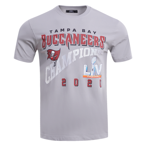 2) Tampa Bay Buccaneers NFL Super Bowl Champs 2021 T-Shirt L &