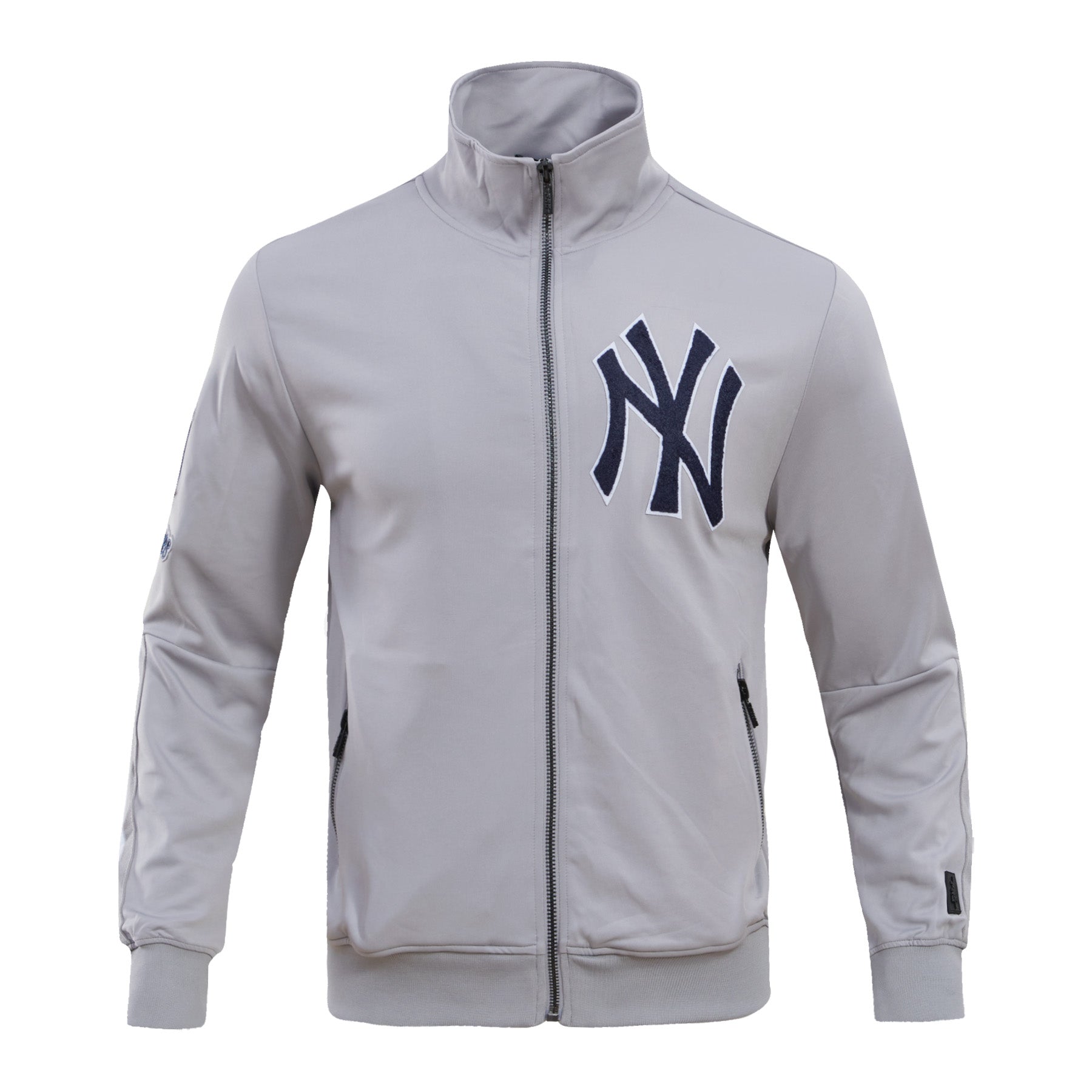 Luxury wear collection licenced by MLB New York Yankees | Pro Standard ...